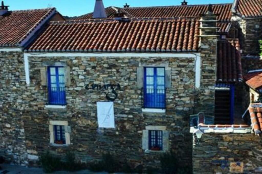 Villa Casa Camarga Santiago Millas Exterior foto
